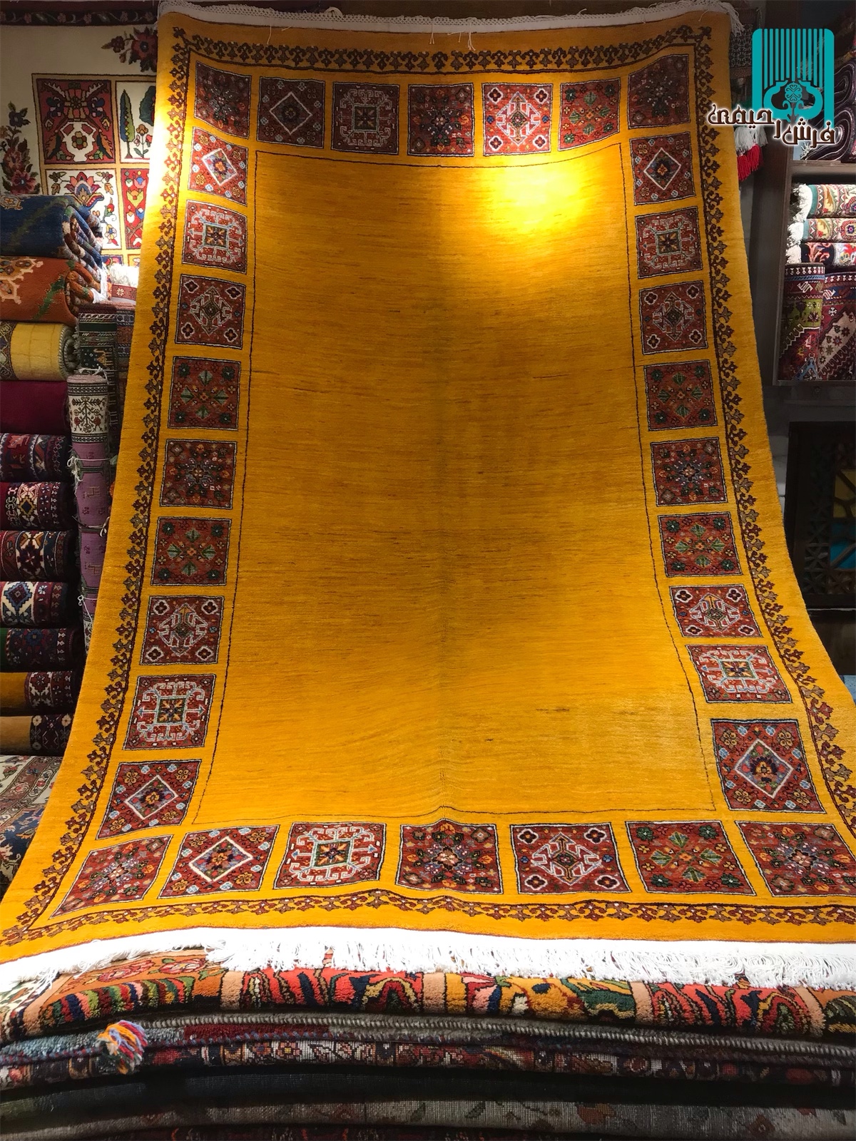 پنج متری قشقایی طرح کف ساده حاشیه خشتی