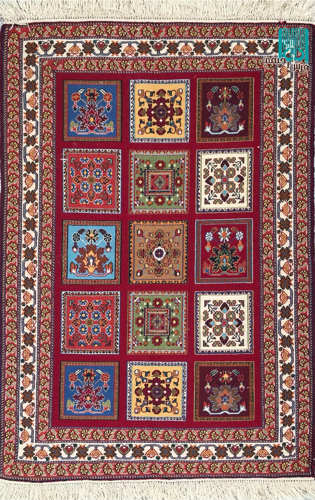 ذرع چارک گلیم سوزنی سیرجان طرح خشتی