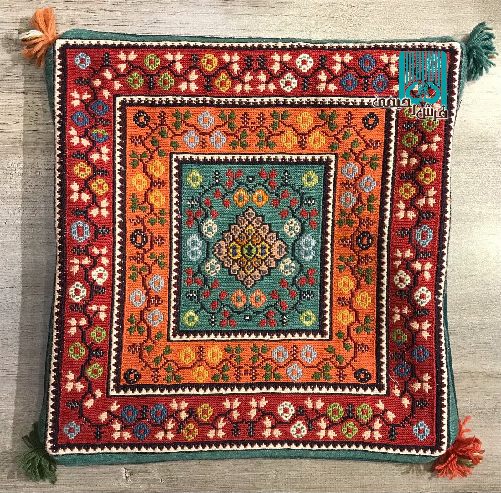 جفت کوسن گلیم سوزنی سیرجانی طرح گلریز