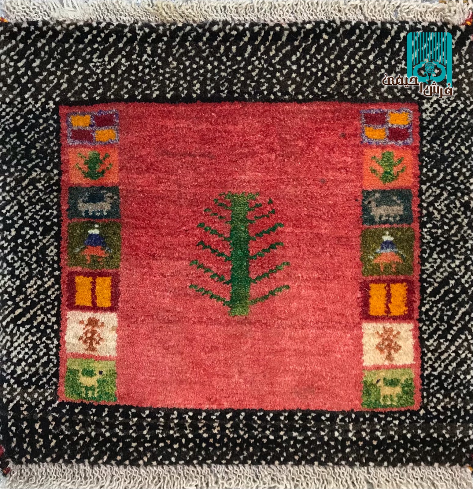 گبه کوچک شیراز طرح تک درخت سبز