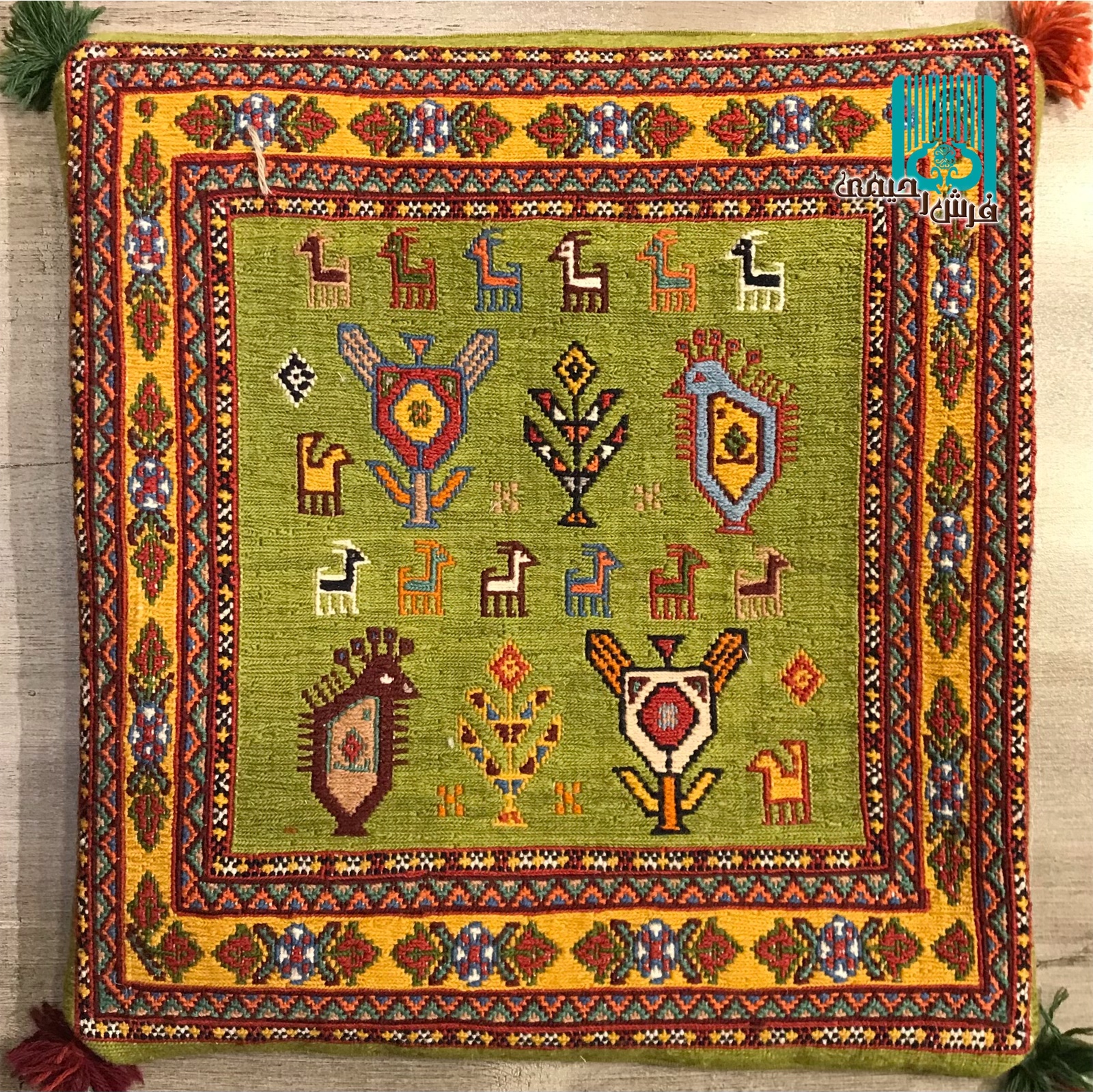 کوسن گلیم سوزنی سیرجان طرح چراگاه